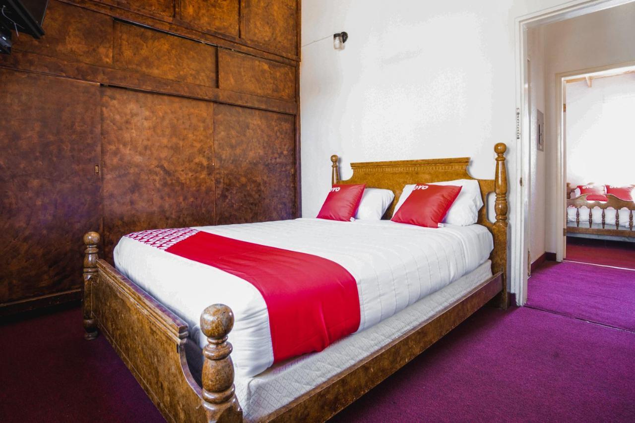 Oyo Hotel Cocobeach, Энсенада Экстерьер фото