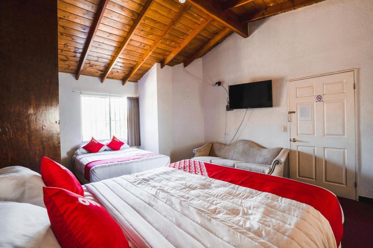 Oyo Hotel Cocobeach, Энсенада Экстерьер фото