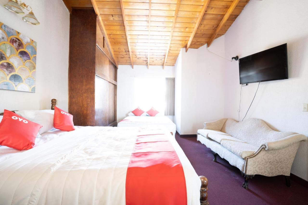 Oyo Hotel Cocobeach, Энсенада Экстерьер фото